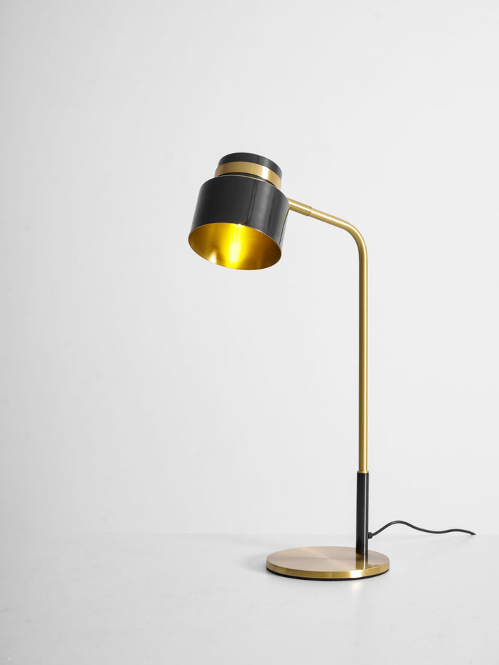 Ari Scandustrial Bordslampa