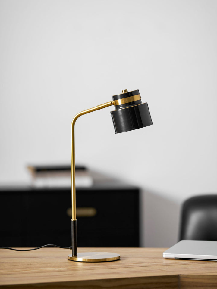 Ari Scandustrial Bordslampa