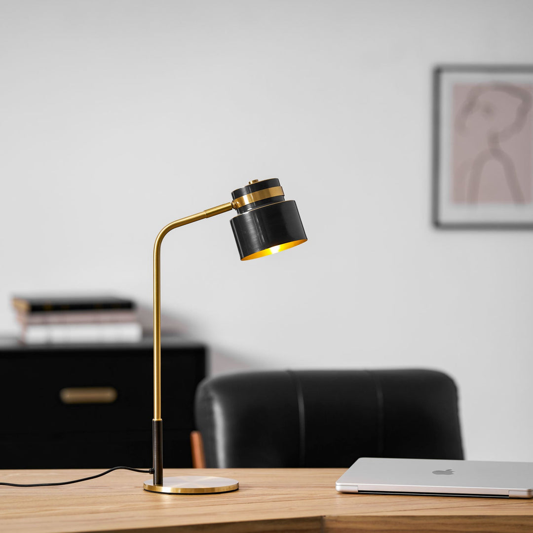 Ari Scandustrial Bordslampa