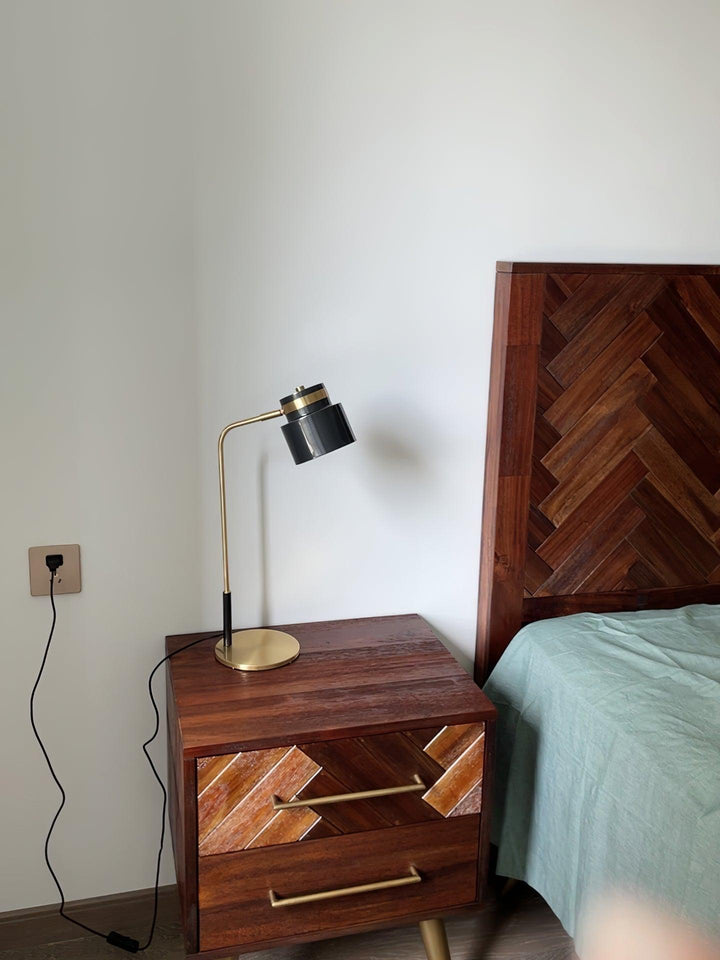 Ari Scandustrial Bordslampa