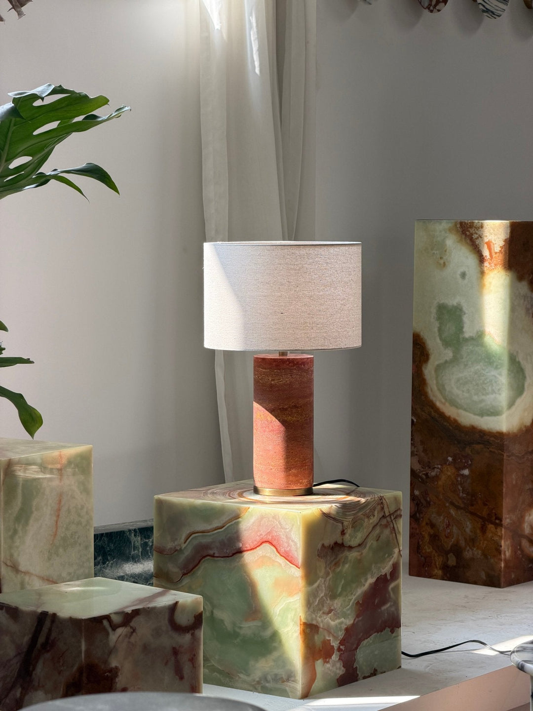 Aria Sten Bordslampa