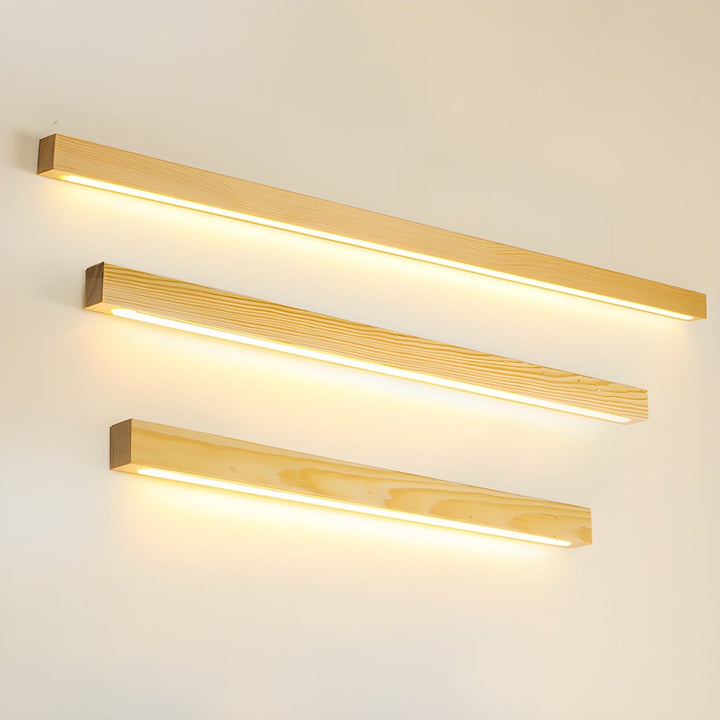 Arlo Linjär Trä Vägglampa
