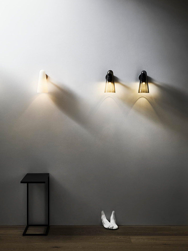 Konisk Glasvägglampa