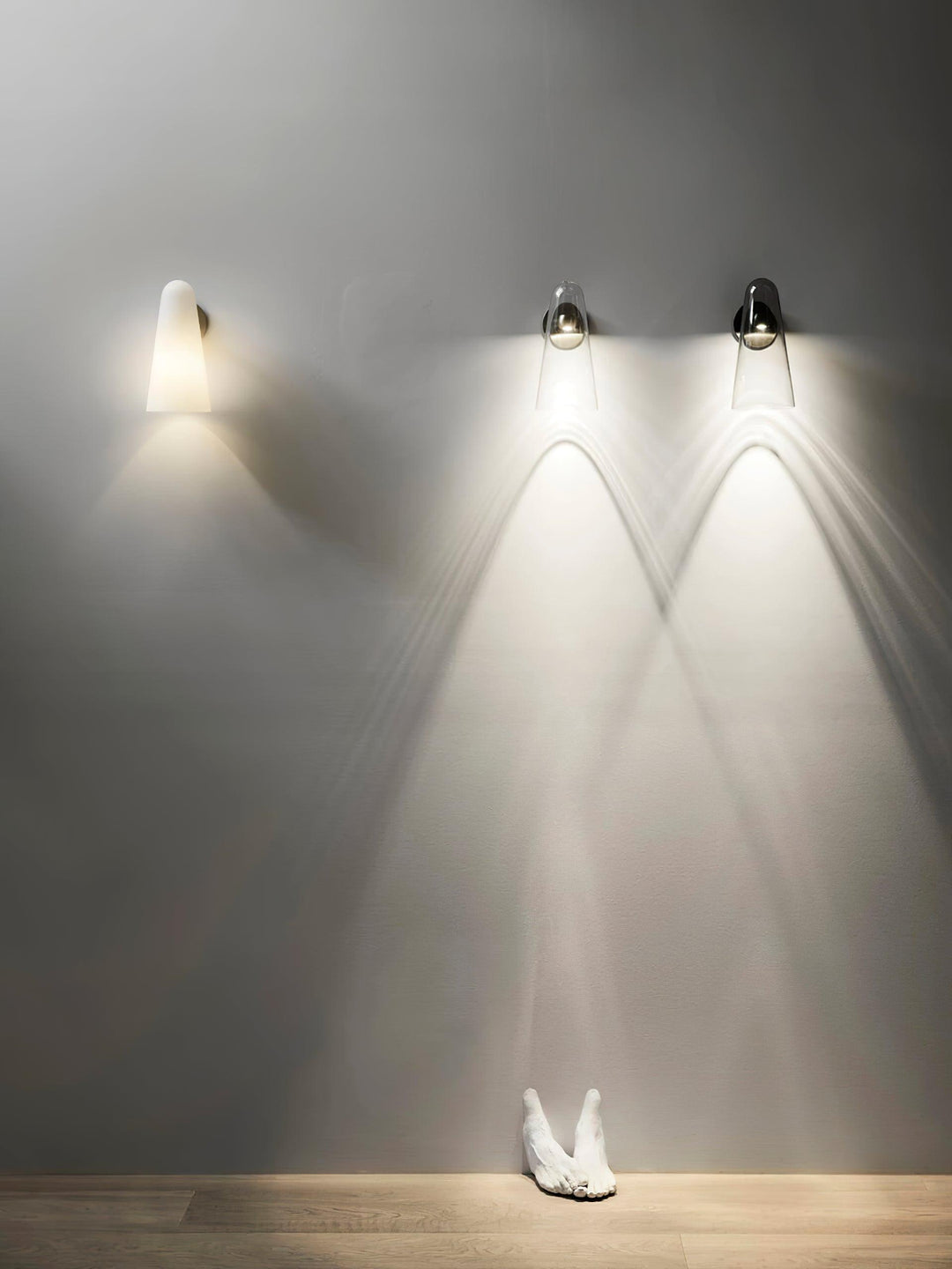 Konisk Glasvägglampa