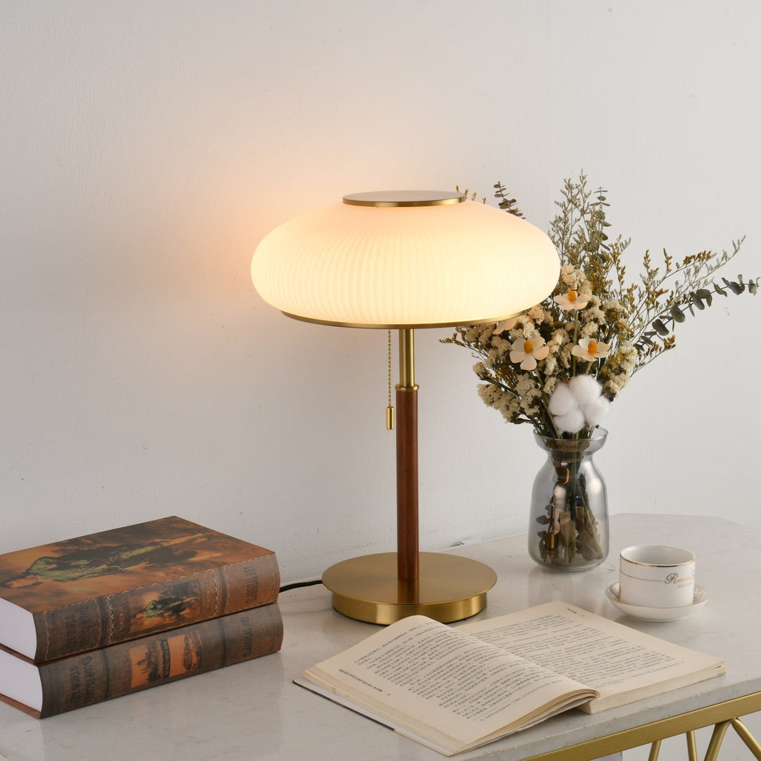 Arvia Bordslampa