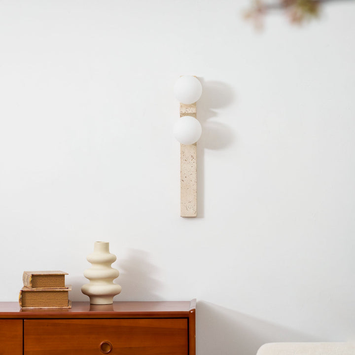 Asymmetrisk Travertin Vägglampa