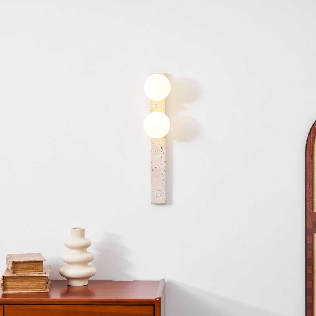 Asymmetrisk Travertin Vägglampa