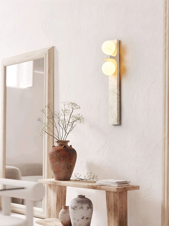 Asymmetrisk Travertin Vägglampa