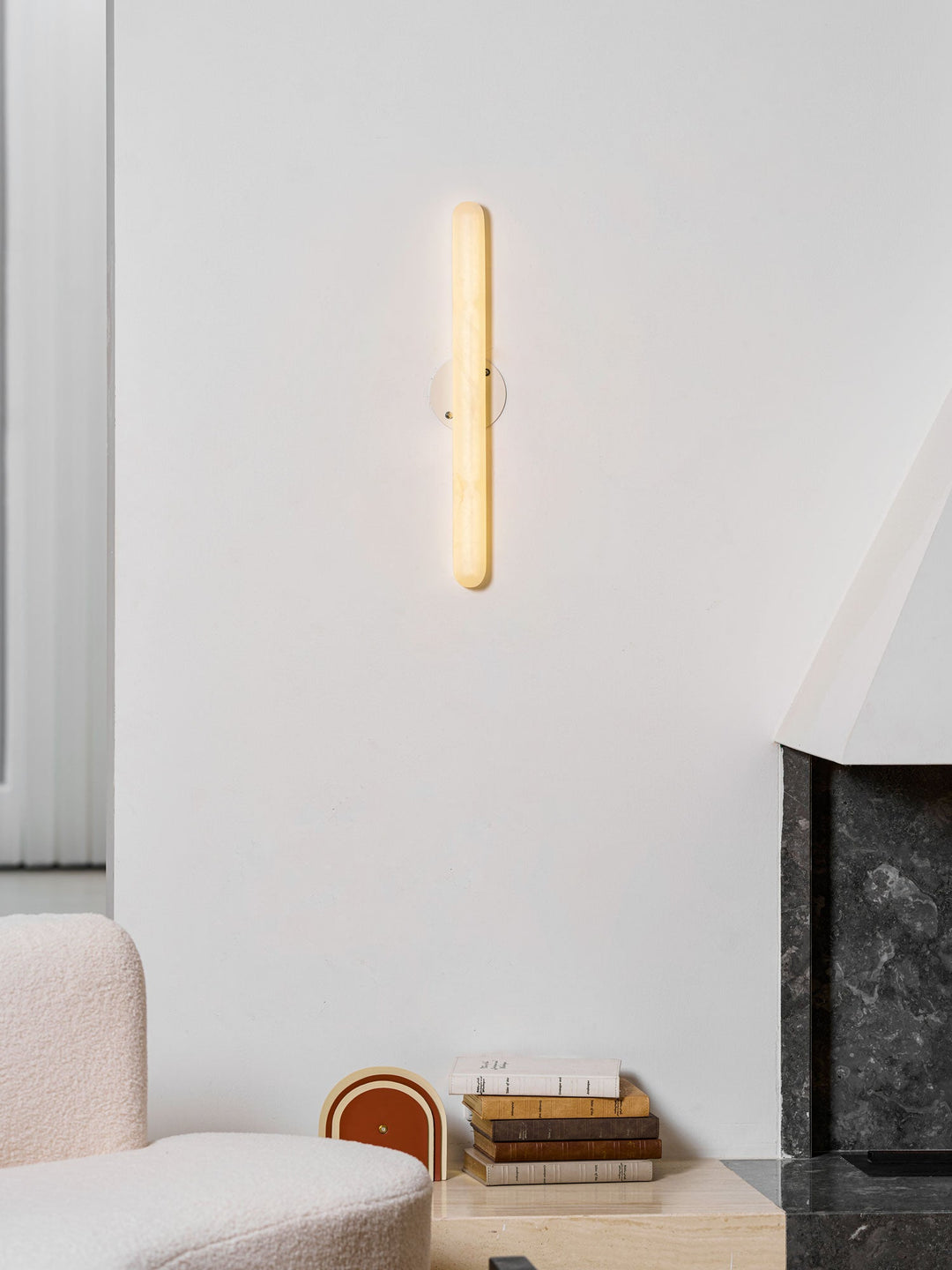 Aurelia Slim Alabaster Linjär Vägglampa