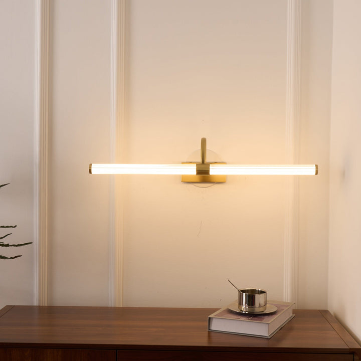 Avery Vägglampa