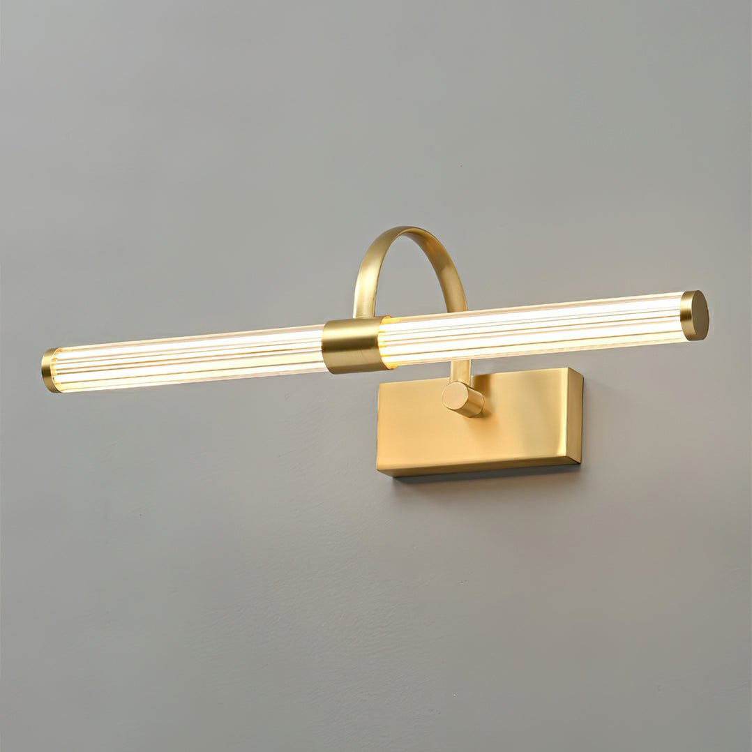 Avery Vägglampa