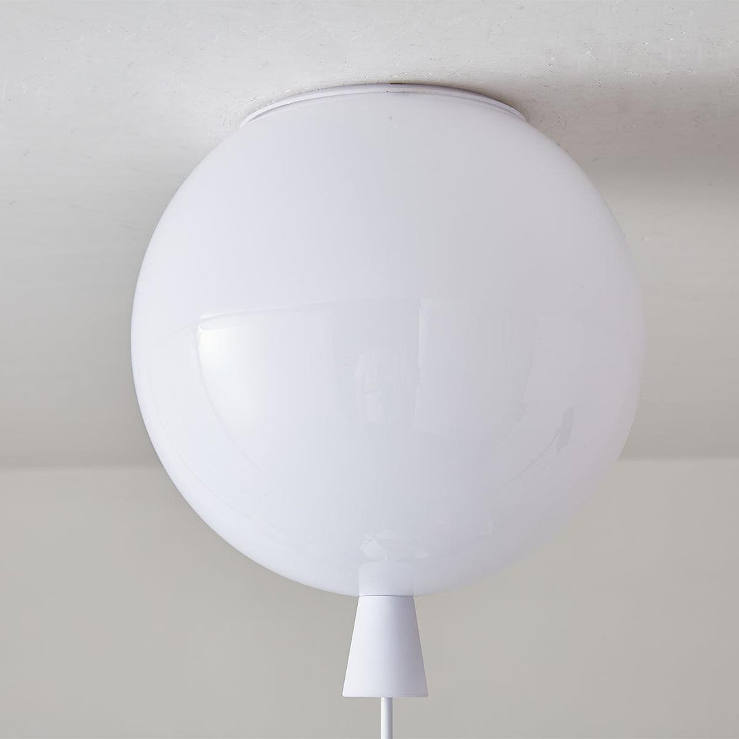 Ballong Glansig Taklampa