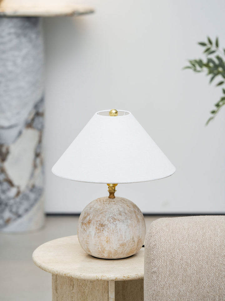 Bordslampa vid stranden