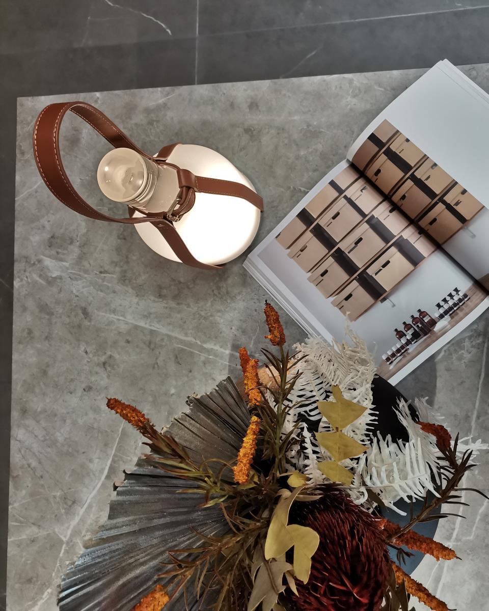 Bell Bärbar Batteri Bordslampa