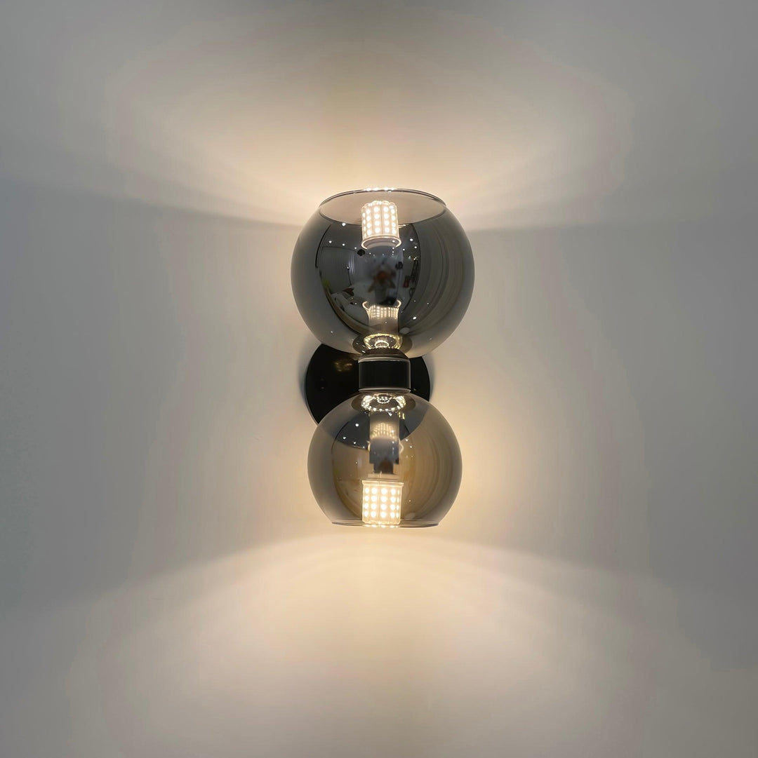Rund pärlvägglampa