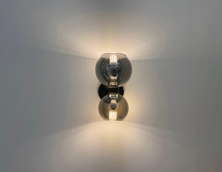 Rund pärlvägglampa