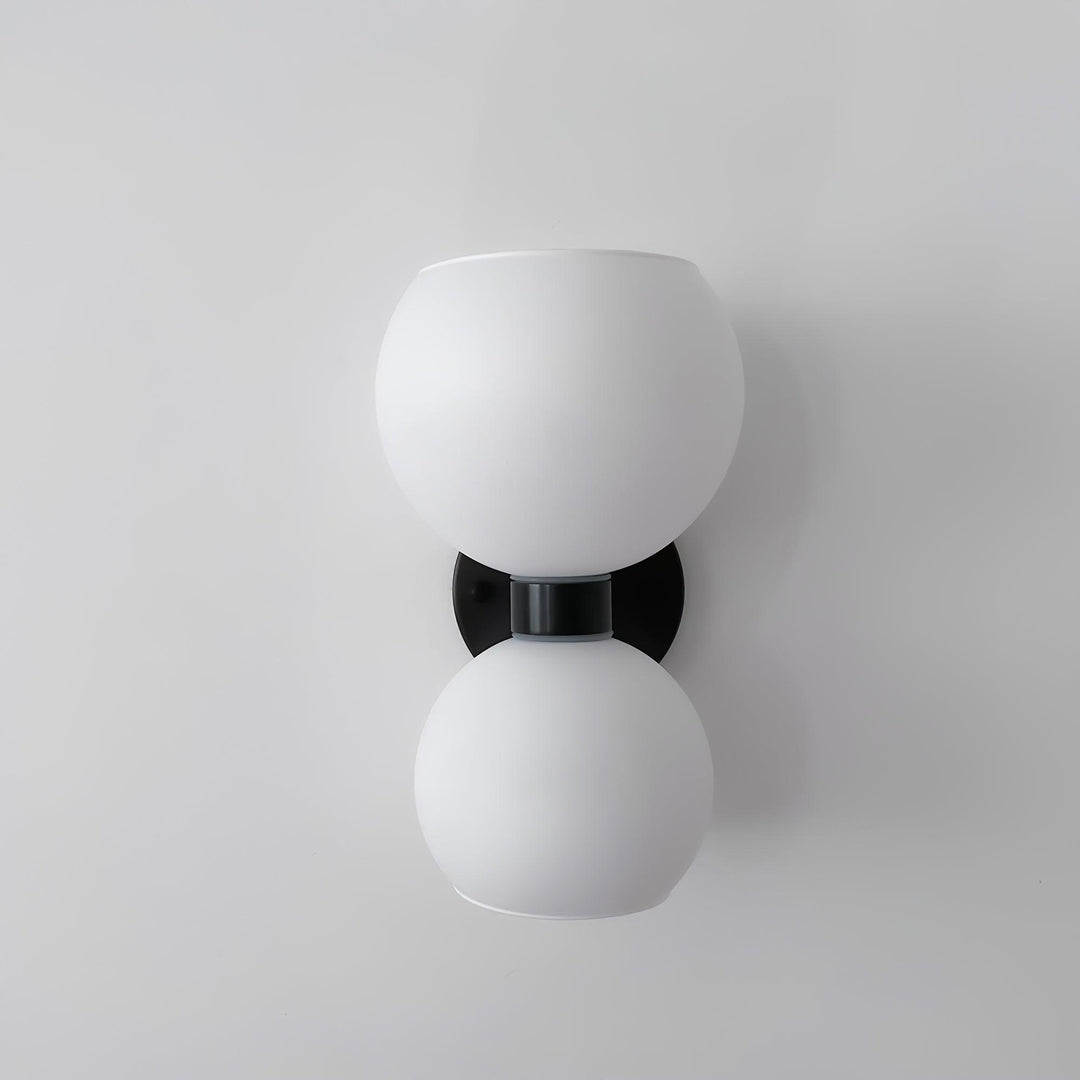 Rund pärlvägglampa