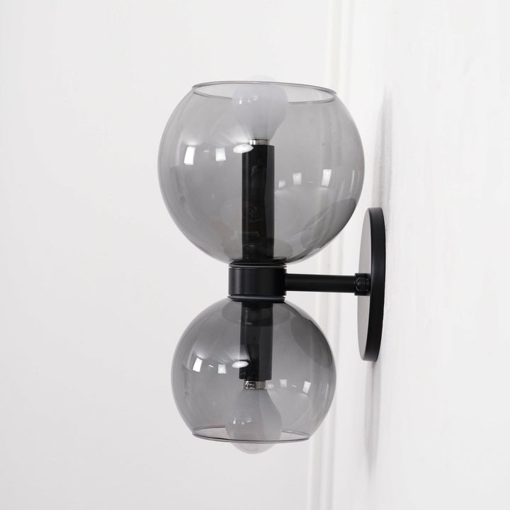Betty Vägglampa