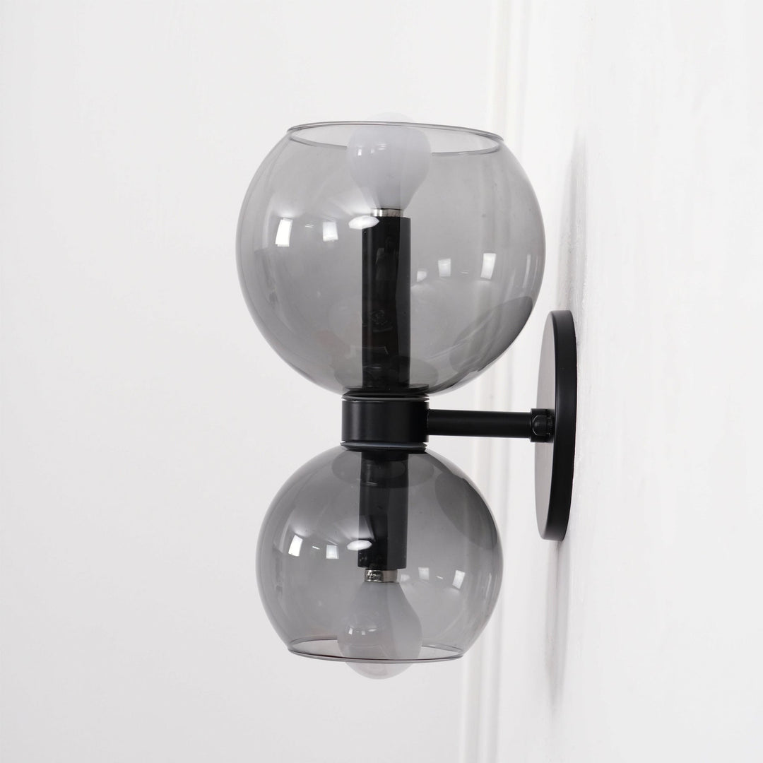 Rund pärlvägglampa