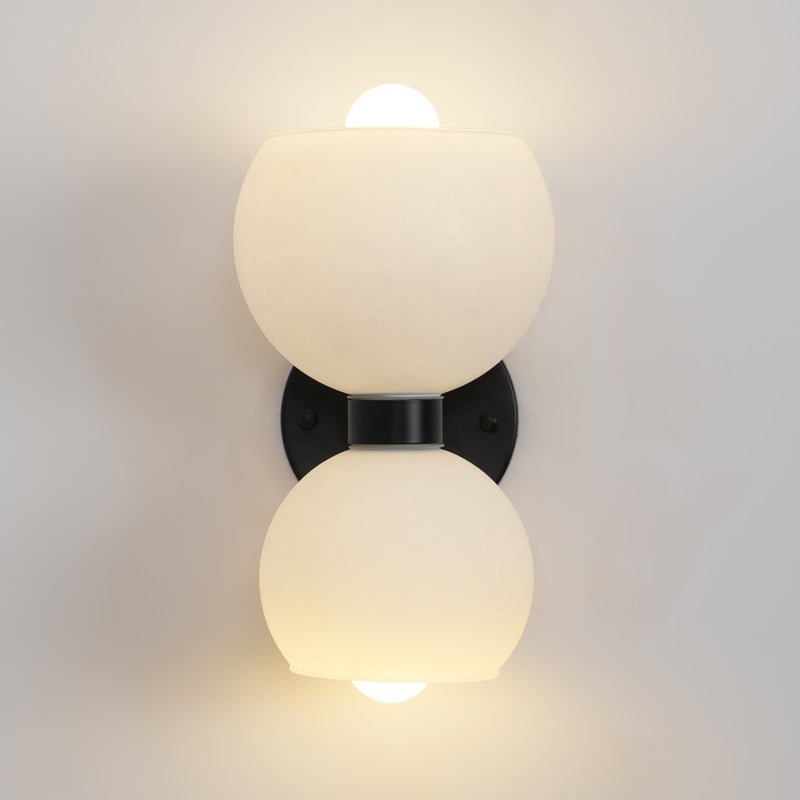 Rund pärlvägglampa