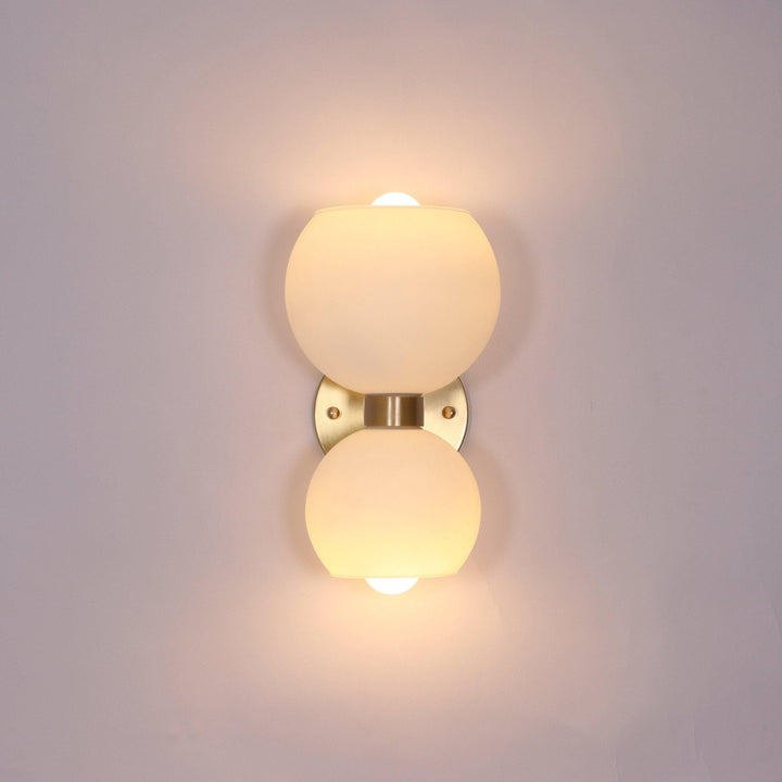 Rund pärlvägglampa