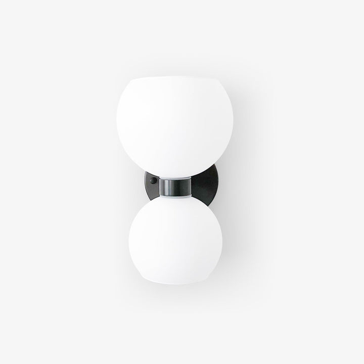 Rund pärlvägglampa