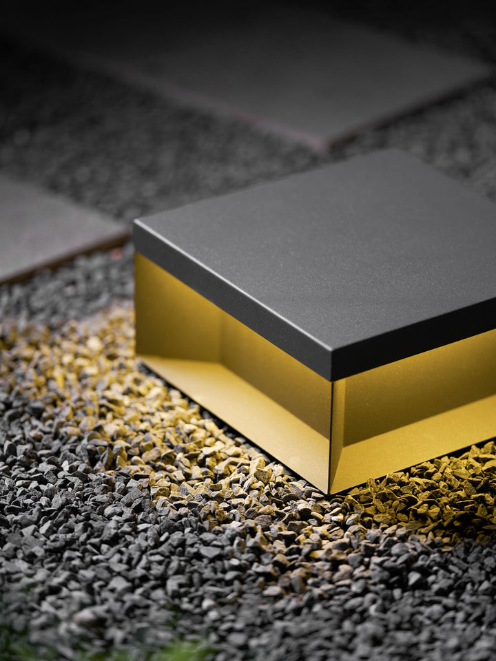 Svart Box Utomhus Postlampa