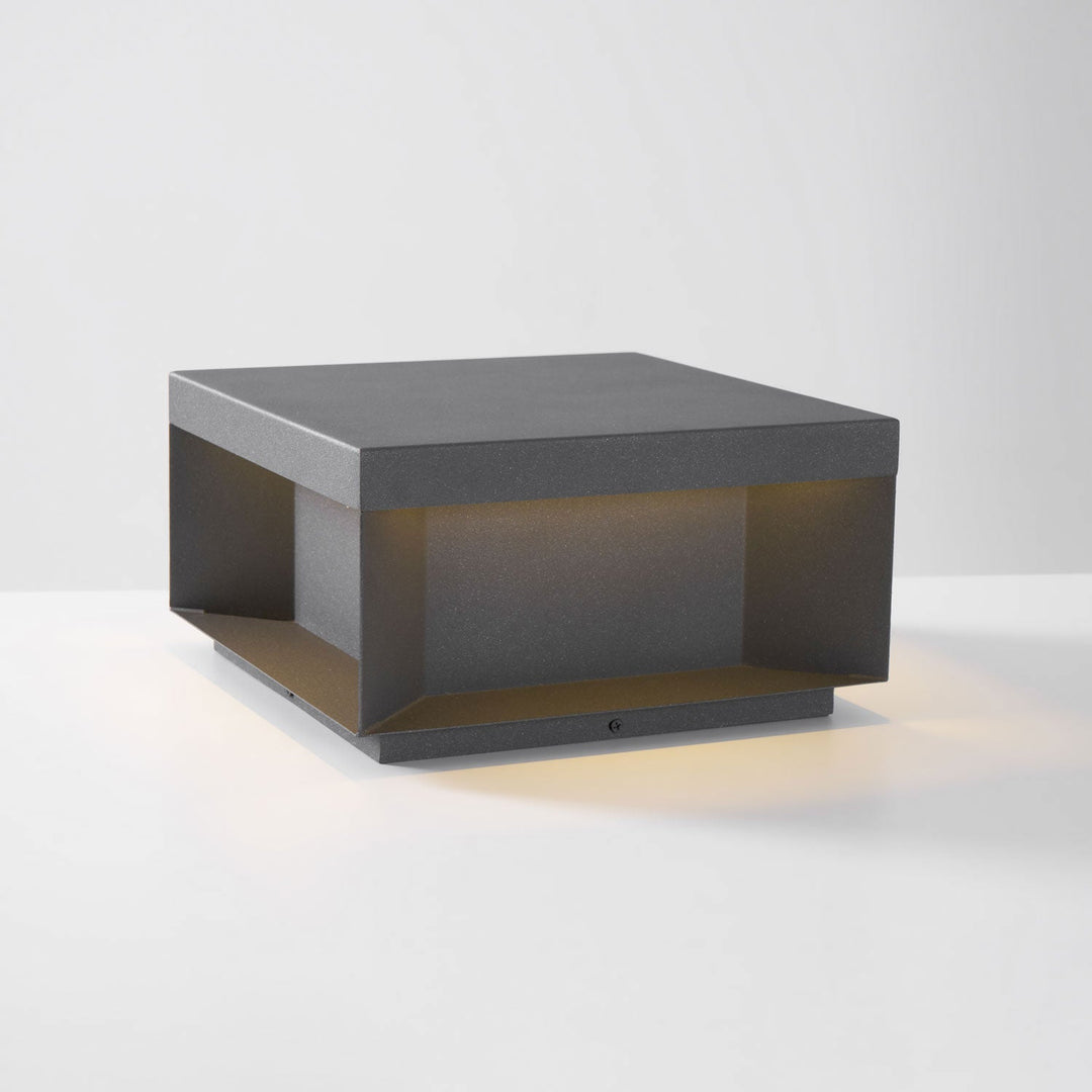 Svart Box Utomhus Postlampa