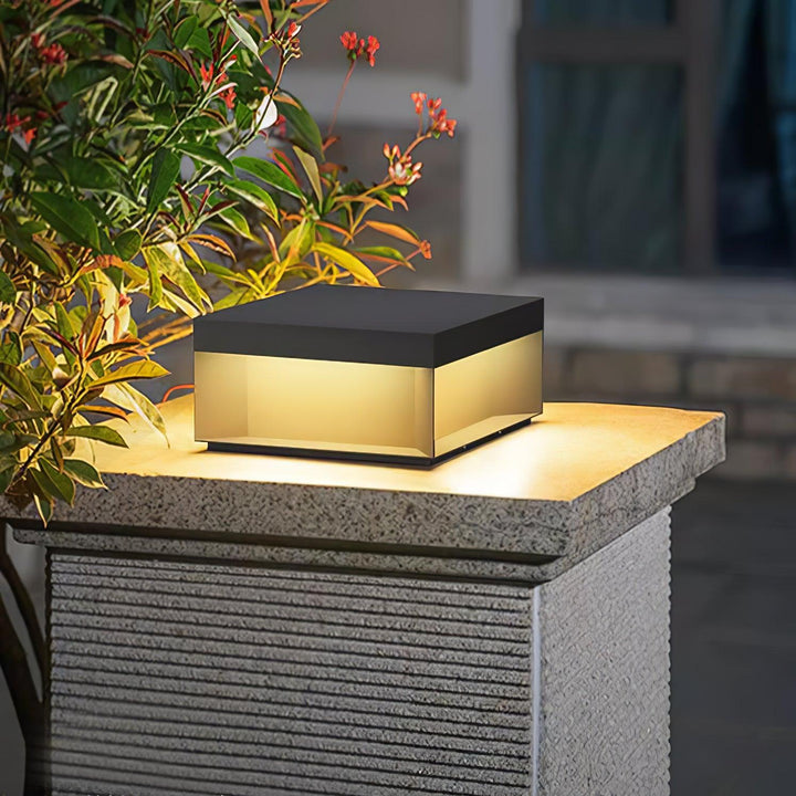 Svart Box Utomhus Postlampa