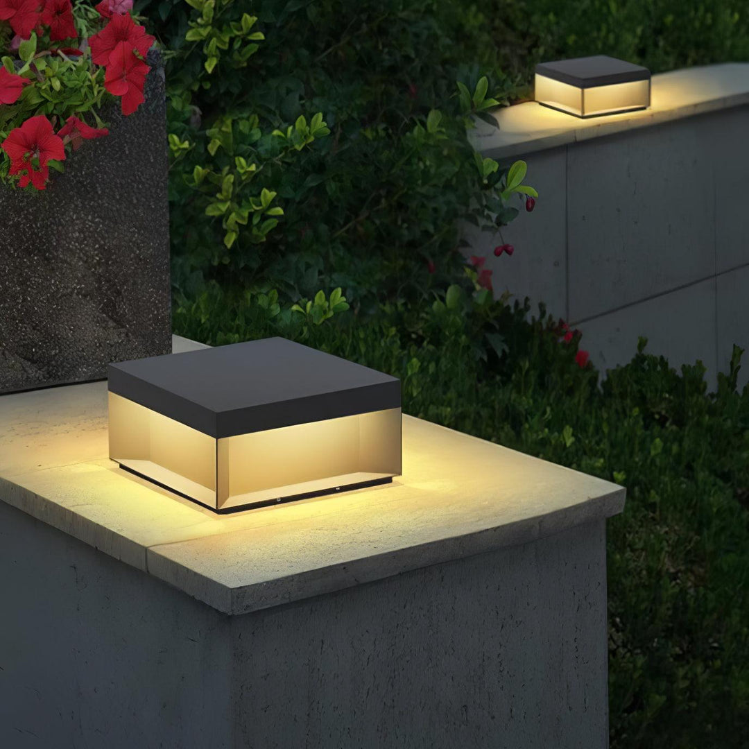 Svart Box Utomhus Postlampa