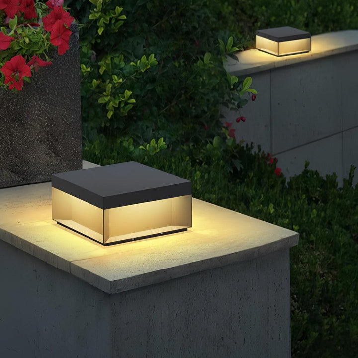 Svart Box Utomhus Postlampa