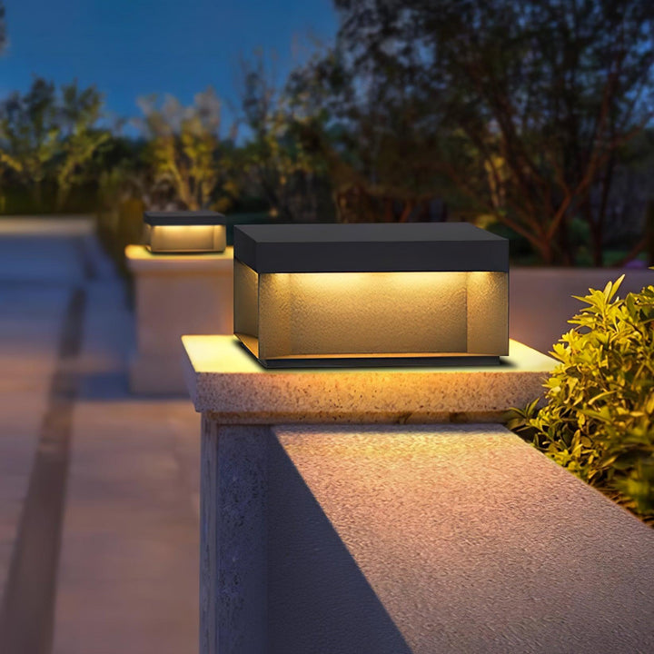 Svart Box Utomhus Postlampa