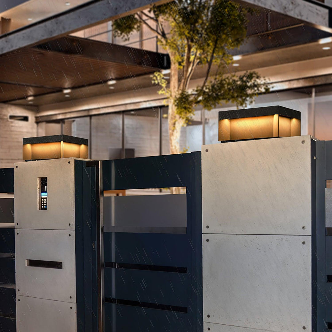 Svart Box Utomhus Postlampa