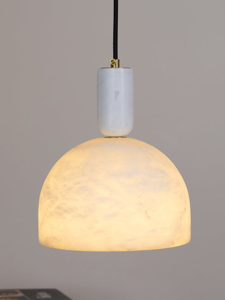 Blair Alabaster Pendellampa