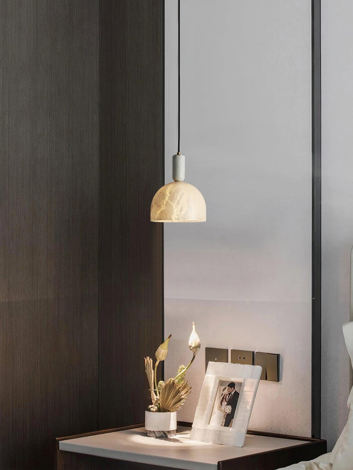Blair Alabaster Pendellampa
