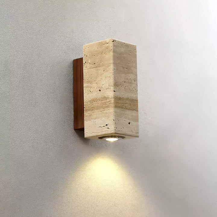 Blend Plug-in Vägglampa