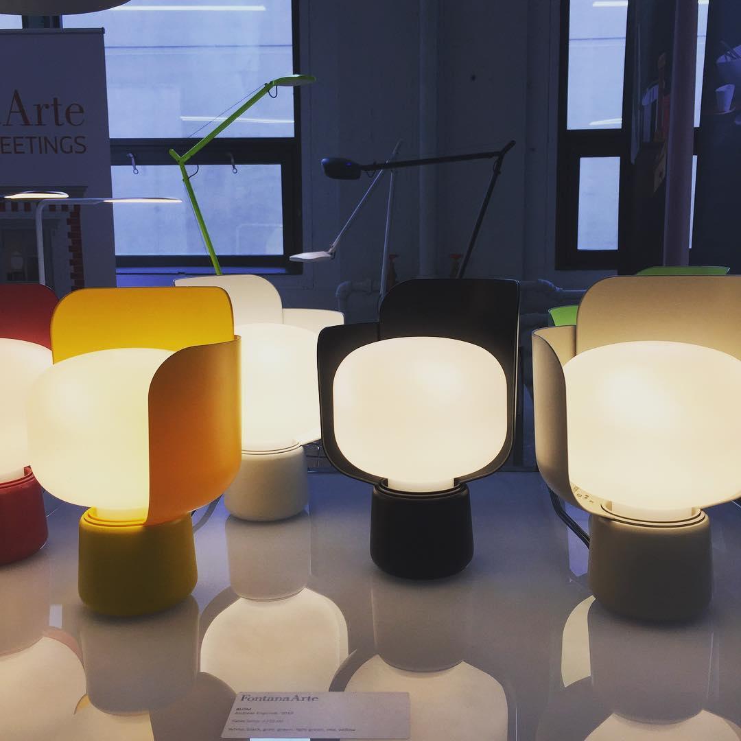 Petalformad Glasbordslampa