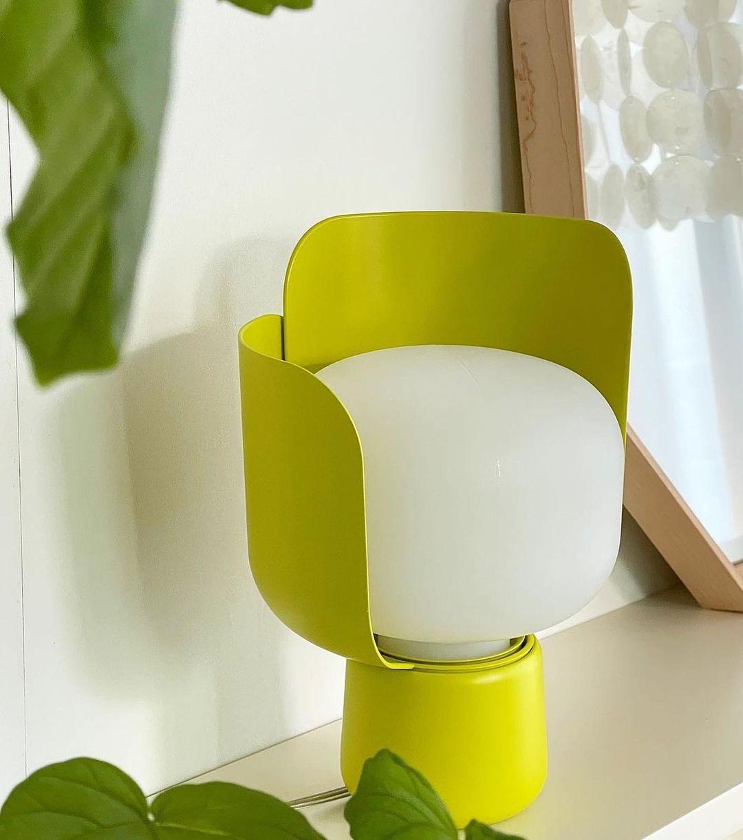 Petalformad Glasbordslampa