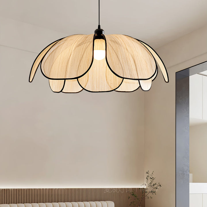 Blossom Leaf Pendellampa