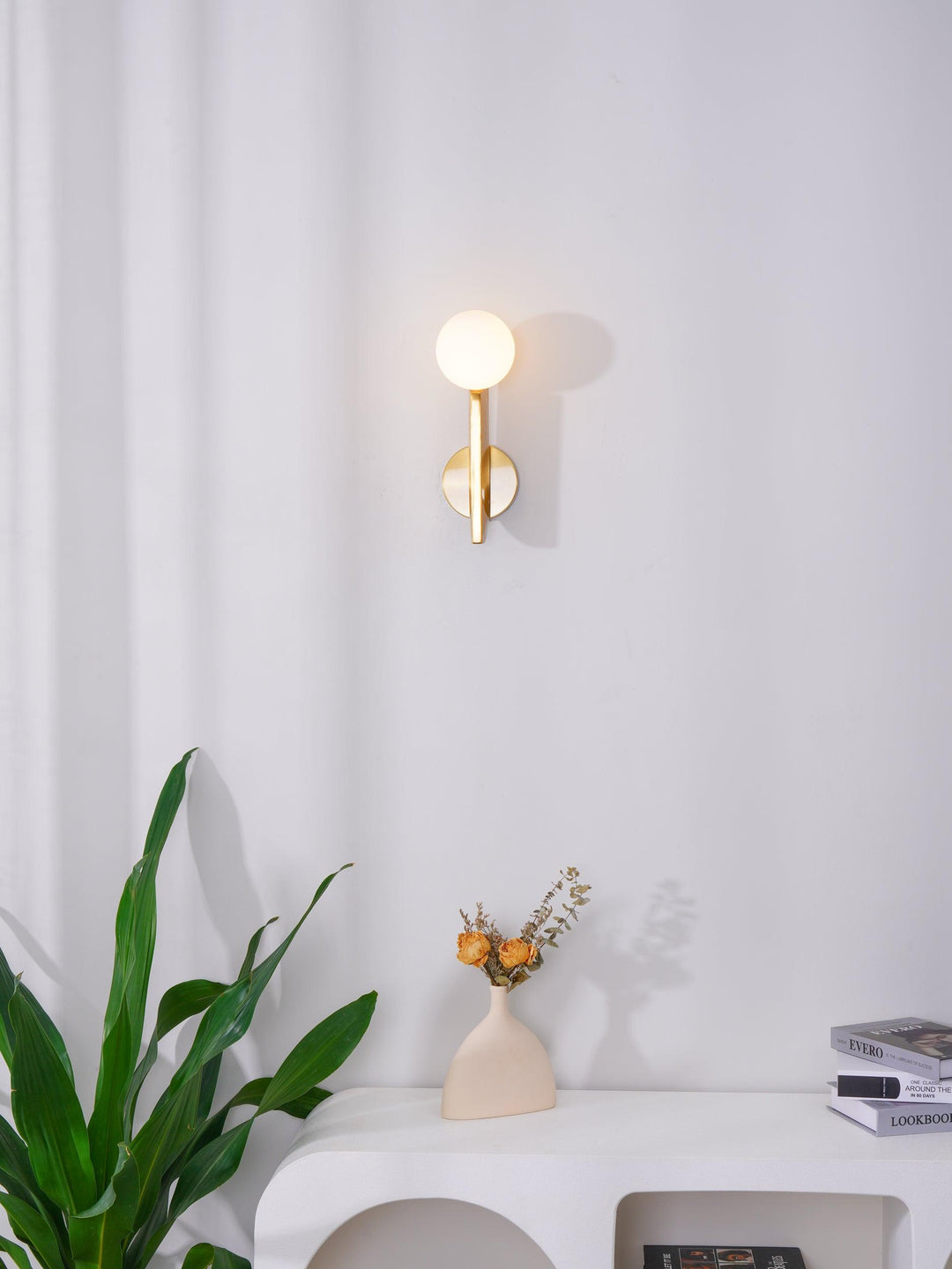 Bower Vägglampa