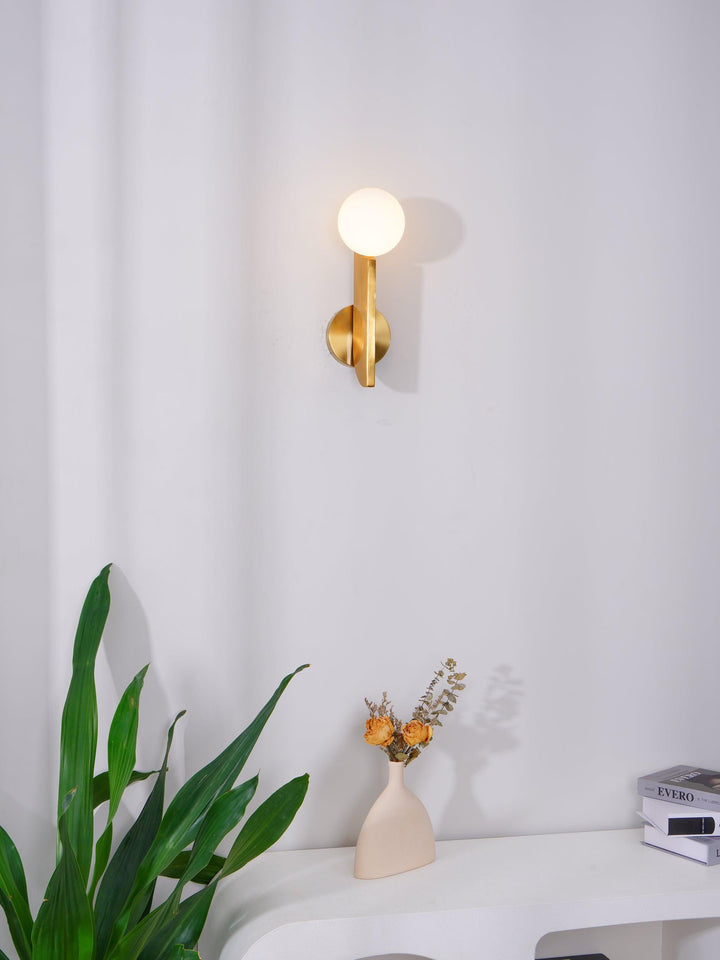 Bower Vägglampa