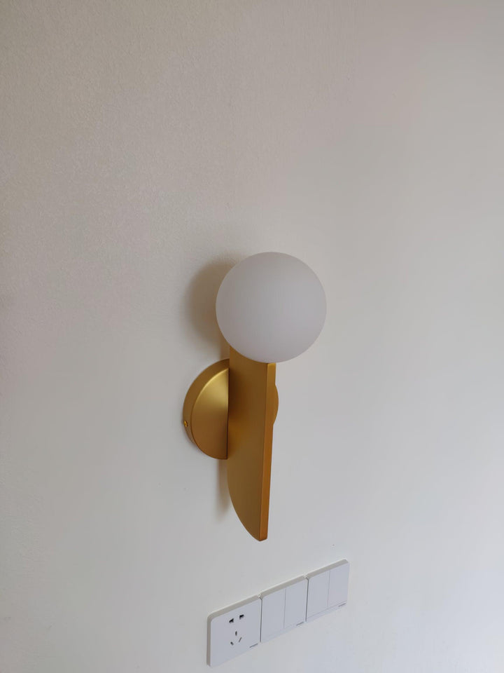 Bower Vägglampa