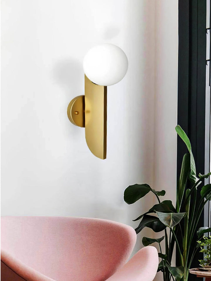 Bower Vägglampa