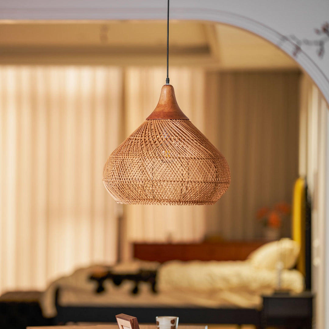 Flätad Rattan Pendellampa