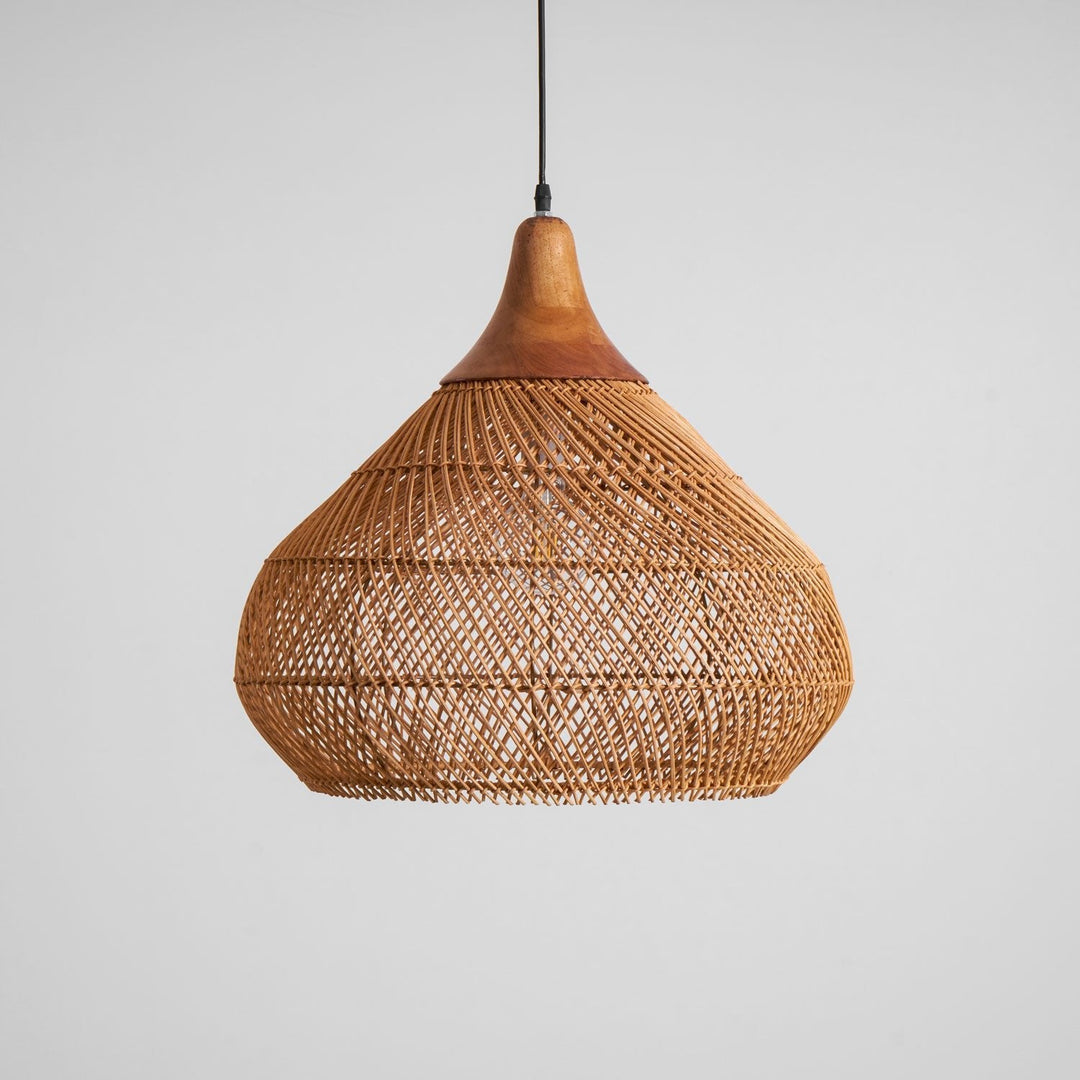 Flätad Rattan Pendellampa