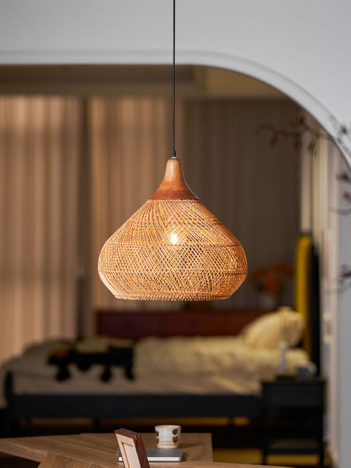 Flätad Rattan Pendellampa