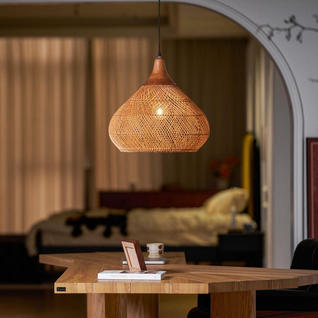 Flätad Rattan Pendellampa