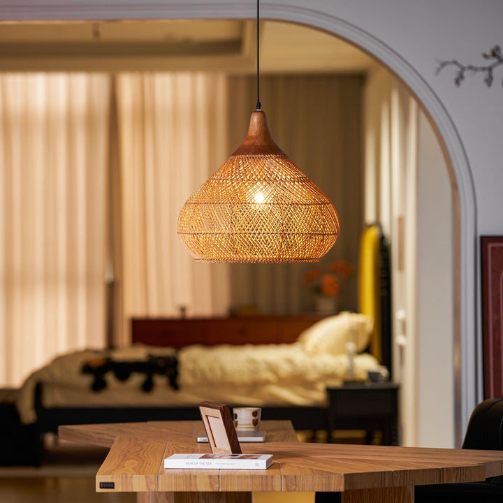 Flätad Rattan Pendellampa