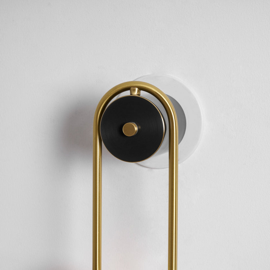 Messingsbåge Vägglampa