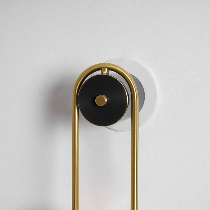 Messingsbåge Vägglampa